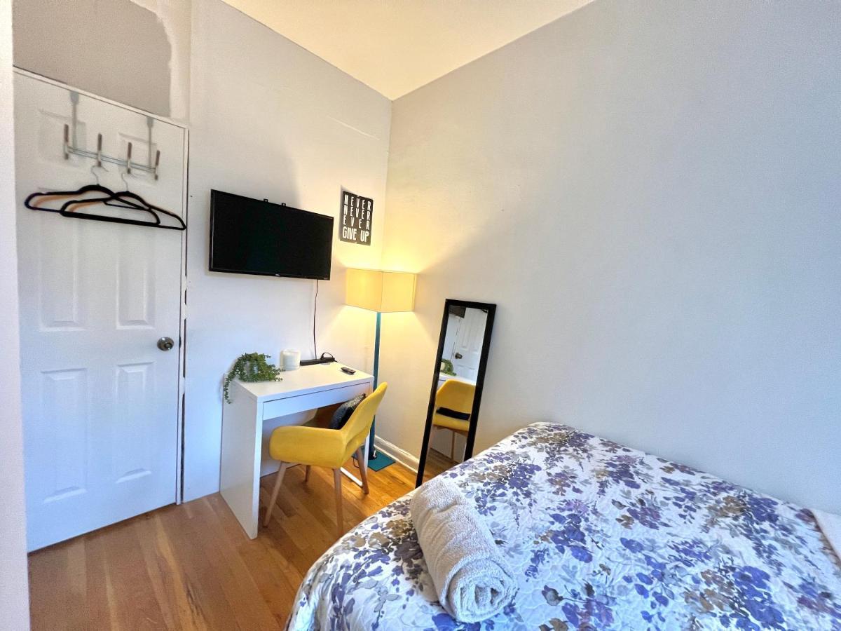 Manhattan -Ues - Room Accommodation New York Exteriör bild