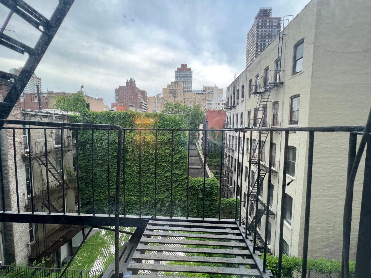 Manhattan -Ues - Room Accommodation New York Exteriör bild